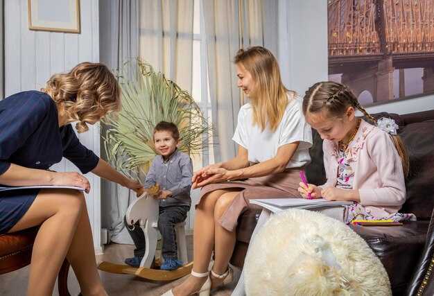 Как выявить признаки негостеприимного поведения в социальных ситуациях?