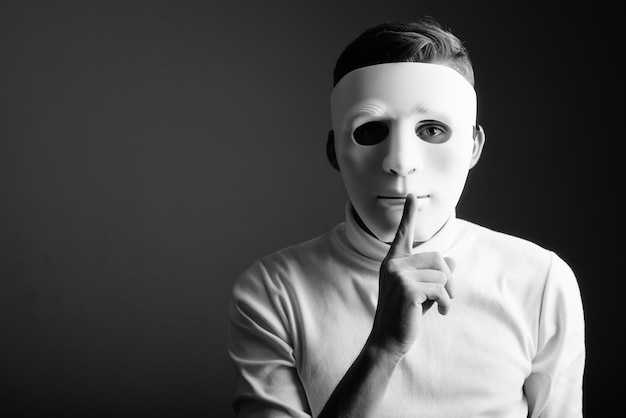 Инструменты и ресурсы для поиска синонимов в русском языке