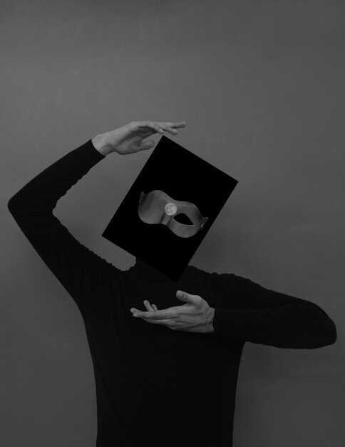 Как идентифицировать самообман в жизни и речи