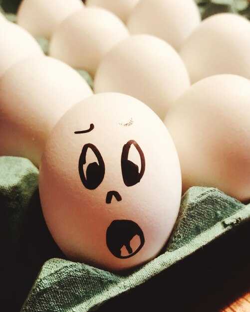 Как пишется правильно яйцо