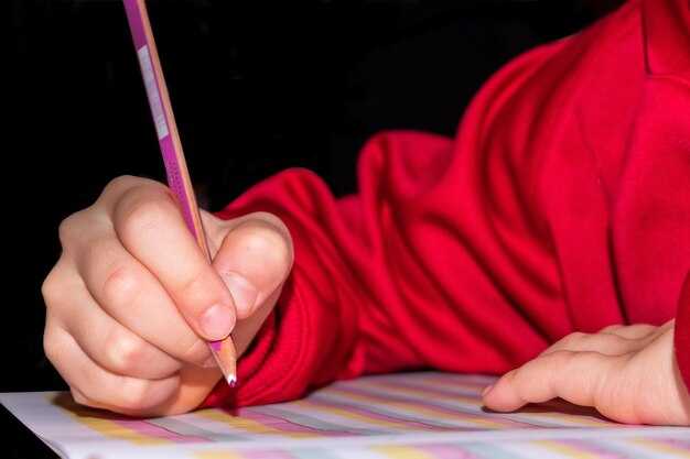 Как пишется спотыкается